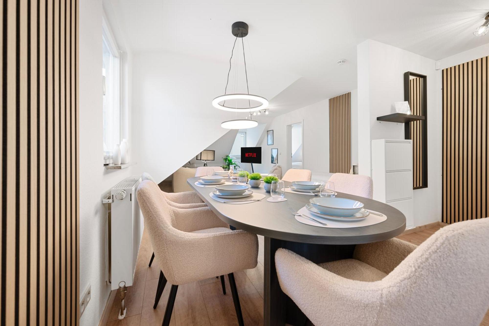 Malu Rooms - Im Stadtzentrum, Smarttv, Netflix, 24H Checkin Ludwigsburg Buitenkant foto